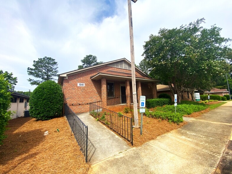 7041 St Andrews Rd, Columbia, SC for lease - Building Photo - Image 2 of 16