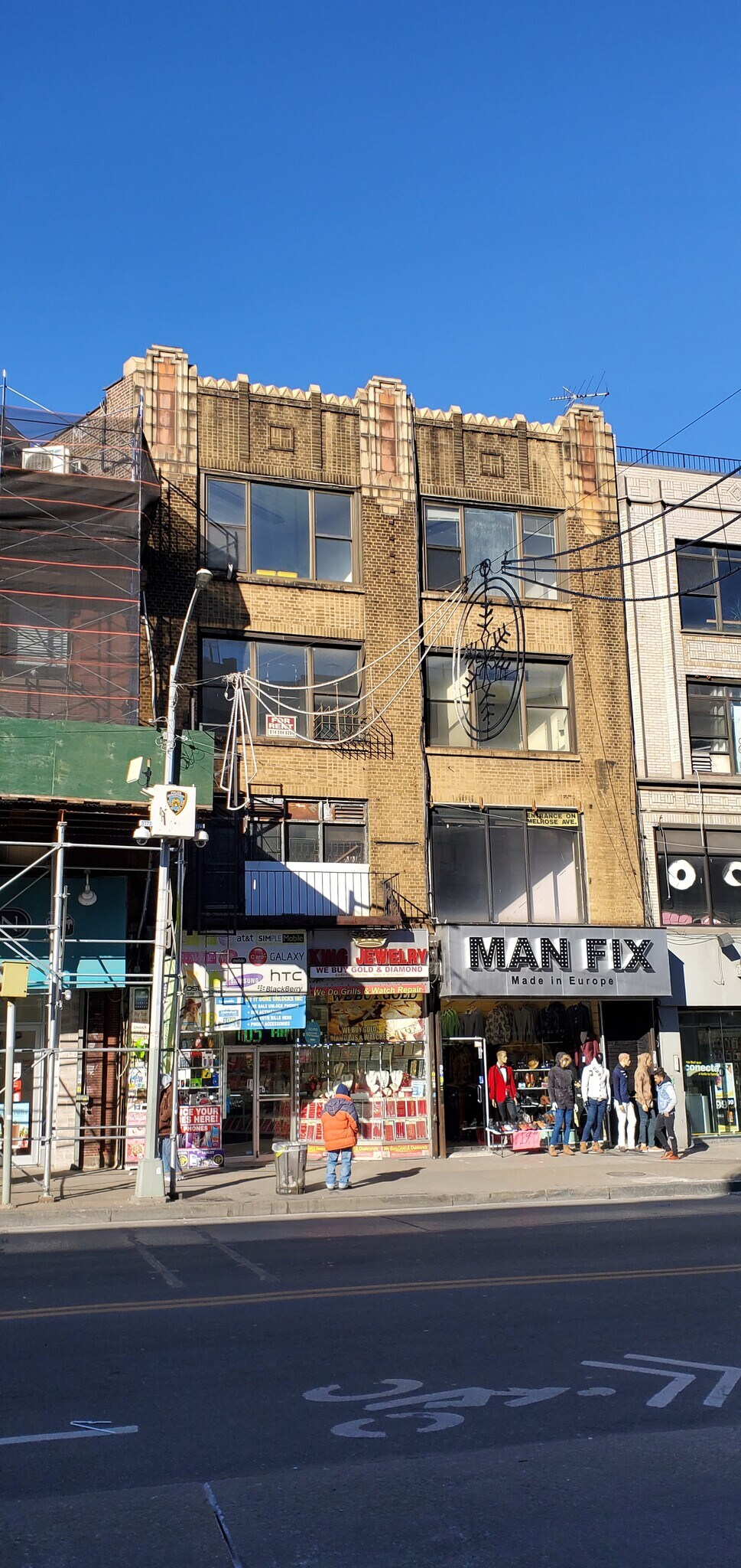 2861 3rd Ave, Bronx, NY 10455