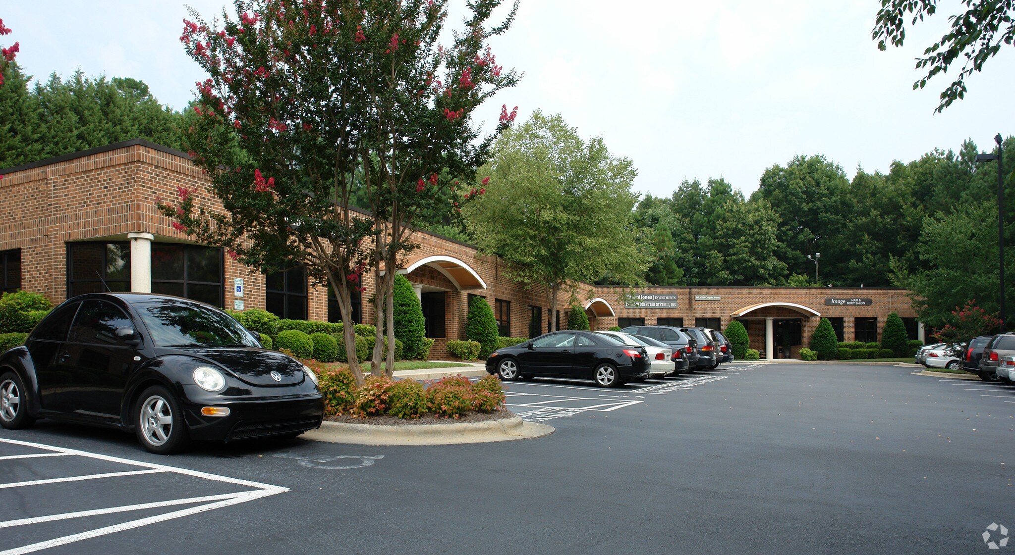 7521 Mourning Dove Rd, Raleigh, NC for sale Primary Photo- Image 1 of 1