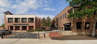 Gabriel's Court - Office - Bar