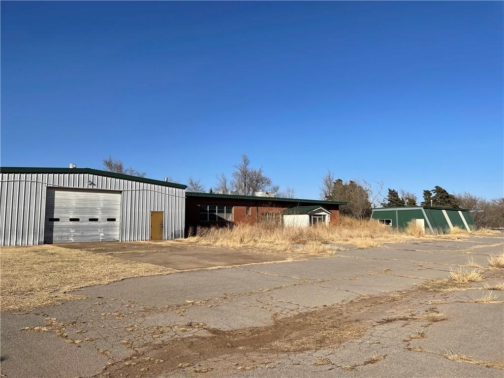 9264 N 2300 Rd, Custer City, OK 73639