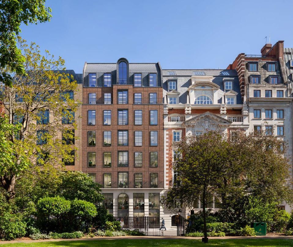 26 St. James's Sq, London for sale Primary Photo- Image 1 of 1