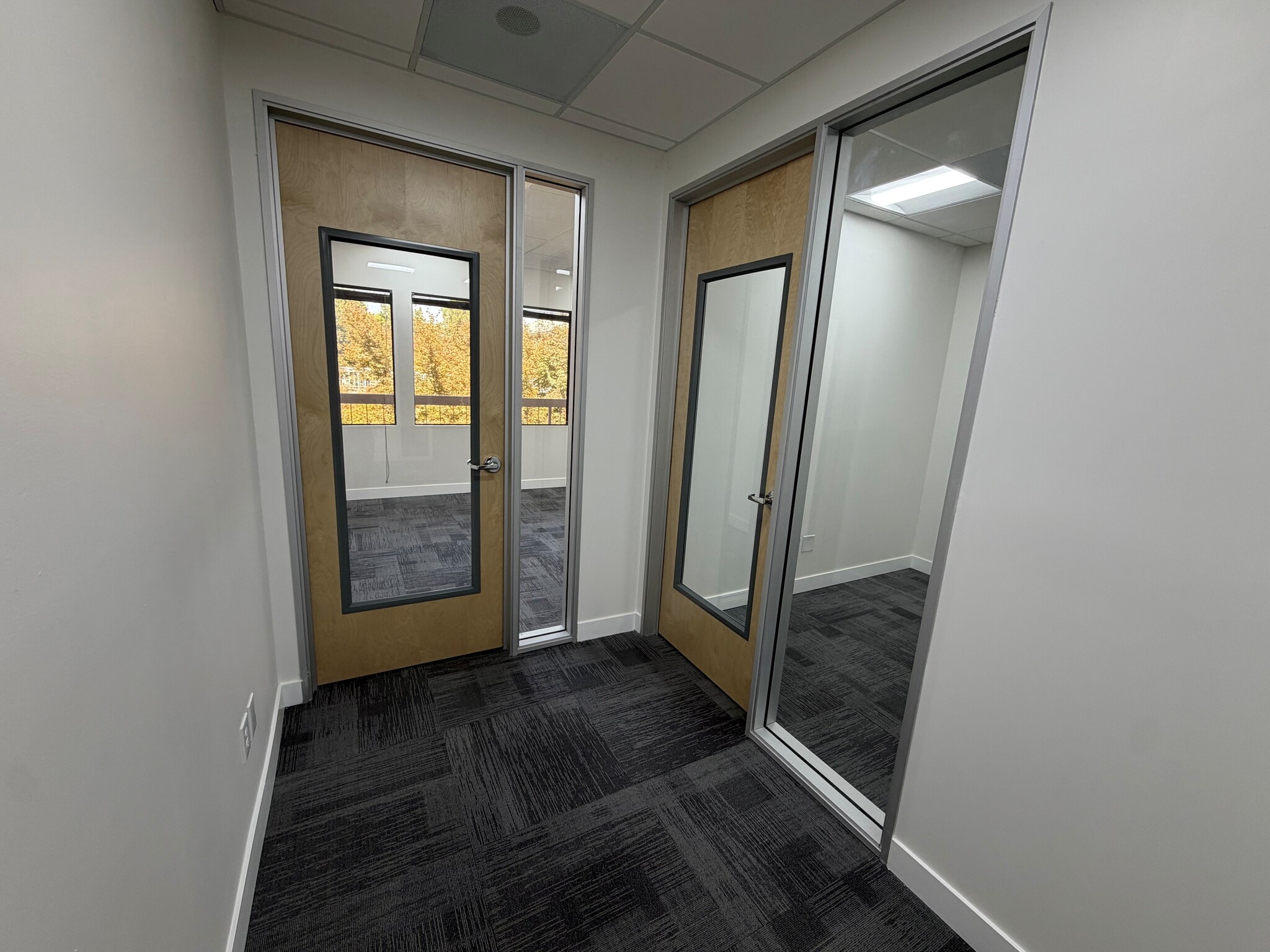 5500 Ming Ave, Bakersfield, CA for lease Interior Photo- Image 1 of 5