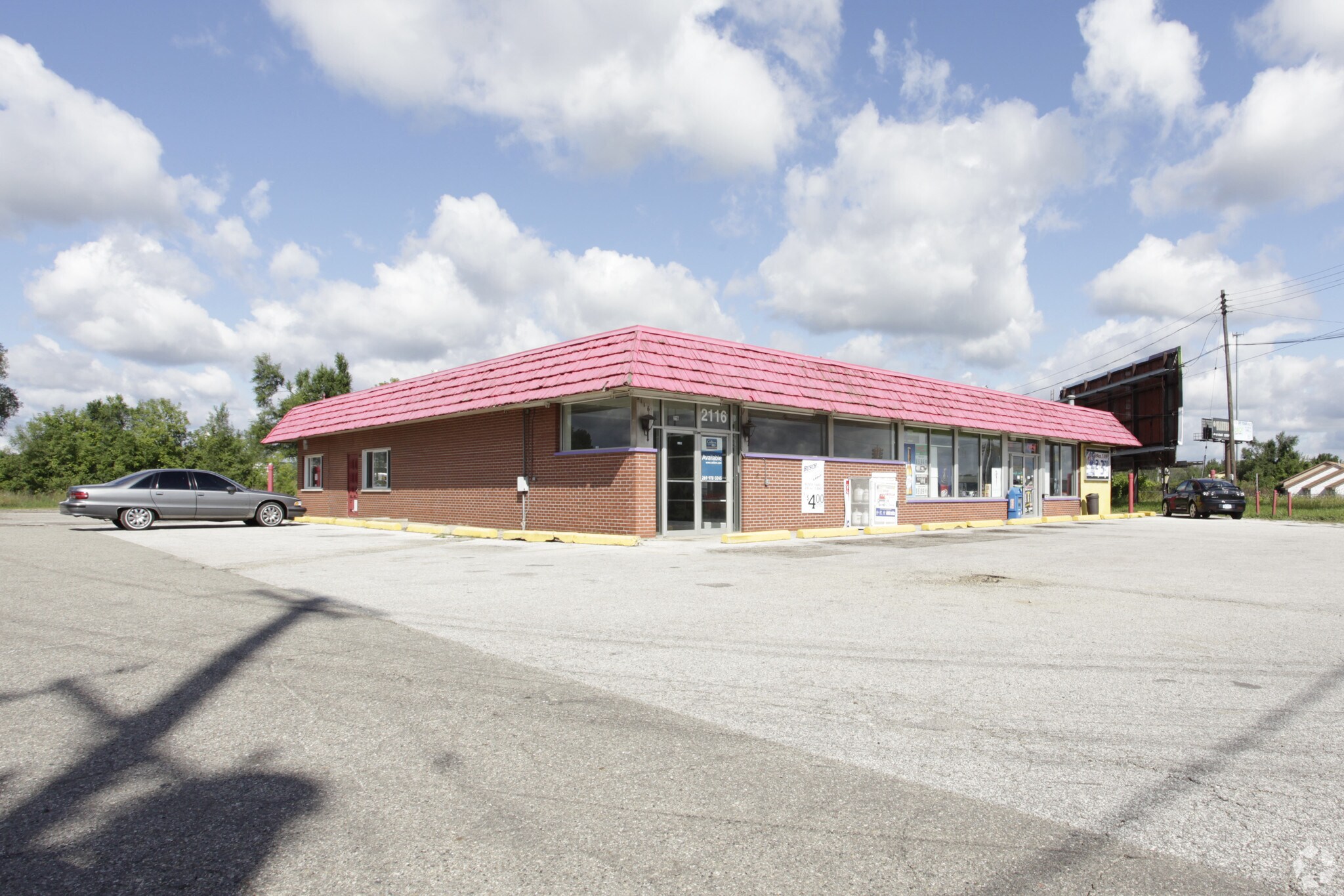 2116 S Sprinkle Rd, Kalamazoo, MI for sale Primary Photo- Image 1 of 1