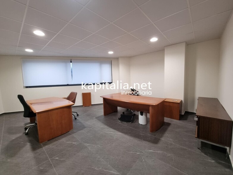 Industrial in Valencia de Alcántara, Cáceres for lease - Building Photo - Image 3 of 4