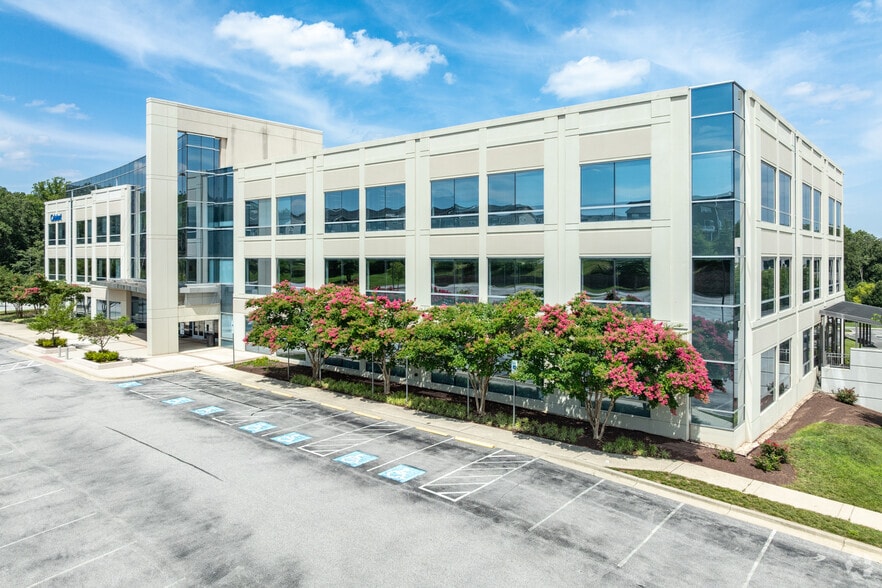 7031 Ridge Rd, Hanover, MD for lease - Primary Photo - Image 1 of 5