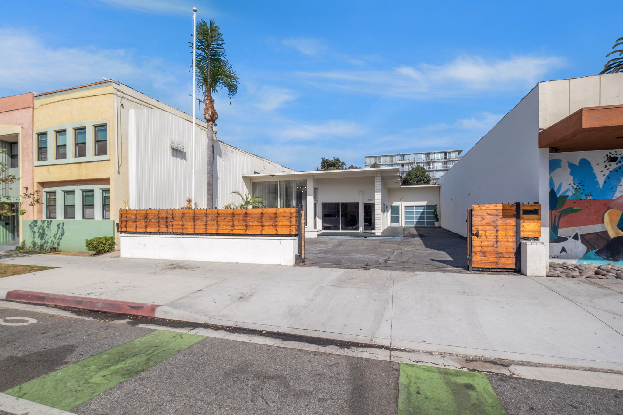 555 E 3rd St, Long Beach, CA for sale Building Photo- Image 1 of 20