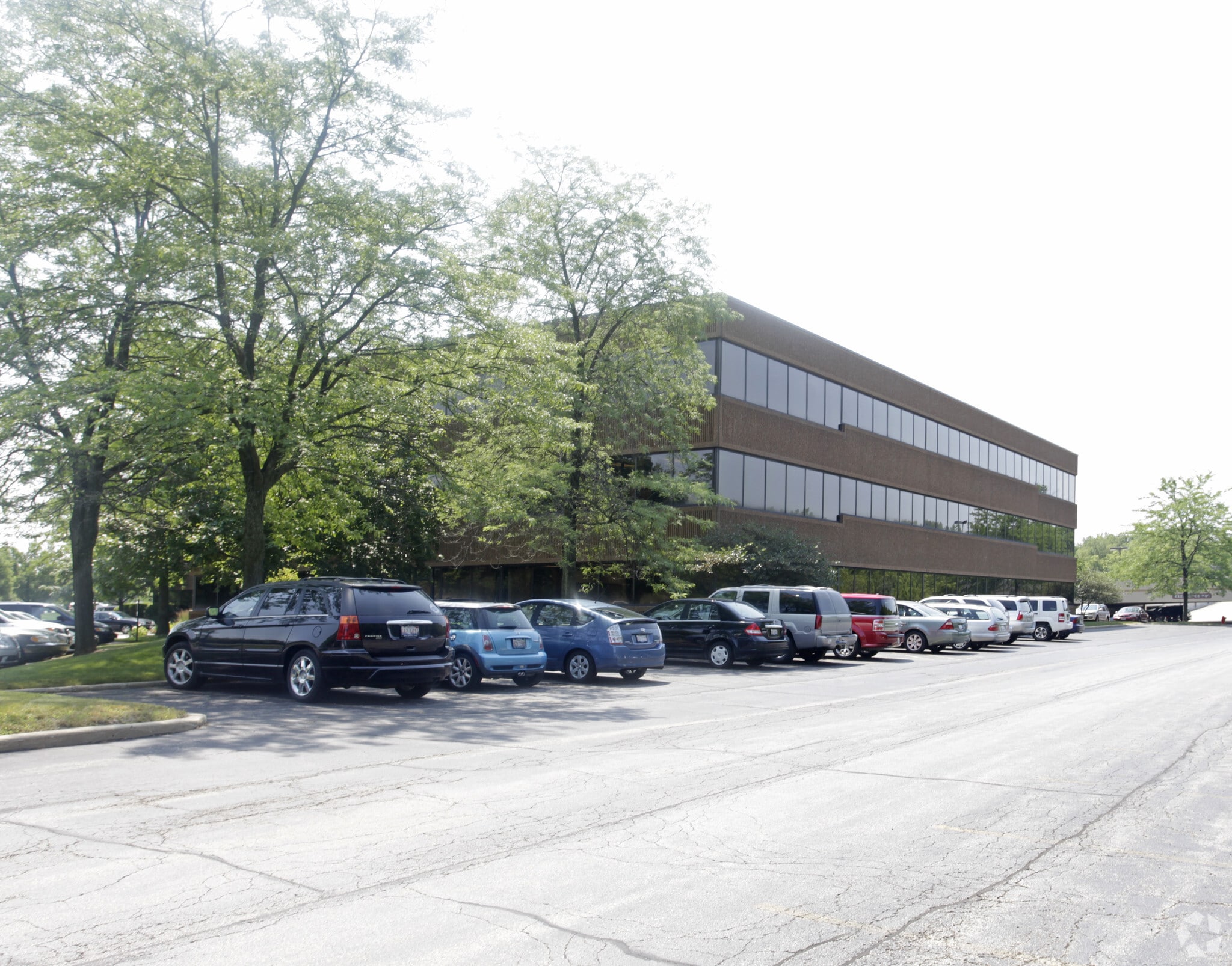 1000 Hart Rd, Barrington, IL 60010 The Hart Professional Center