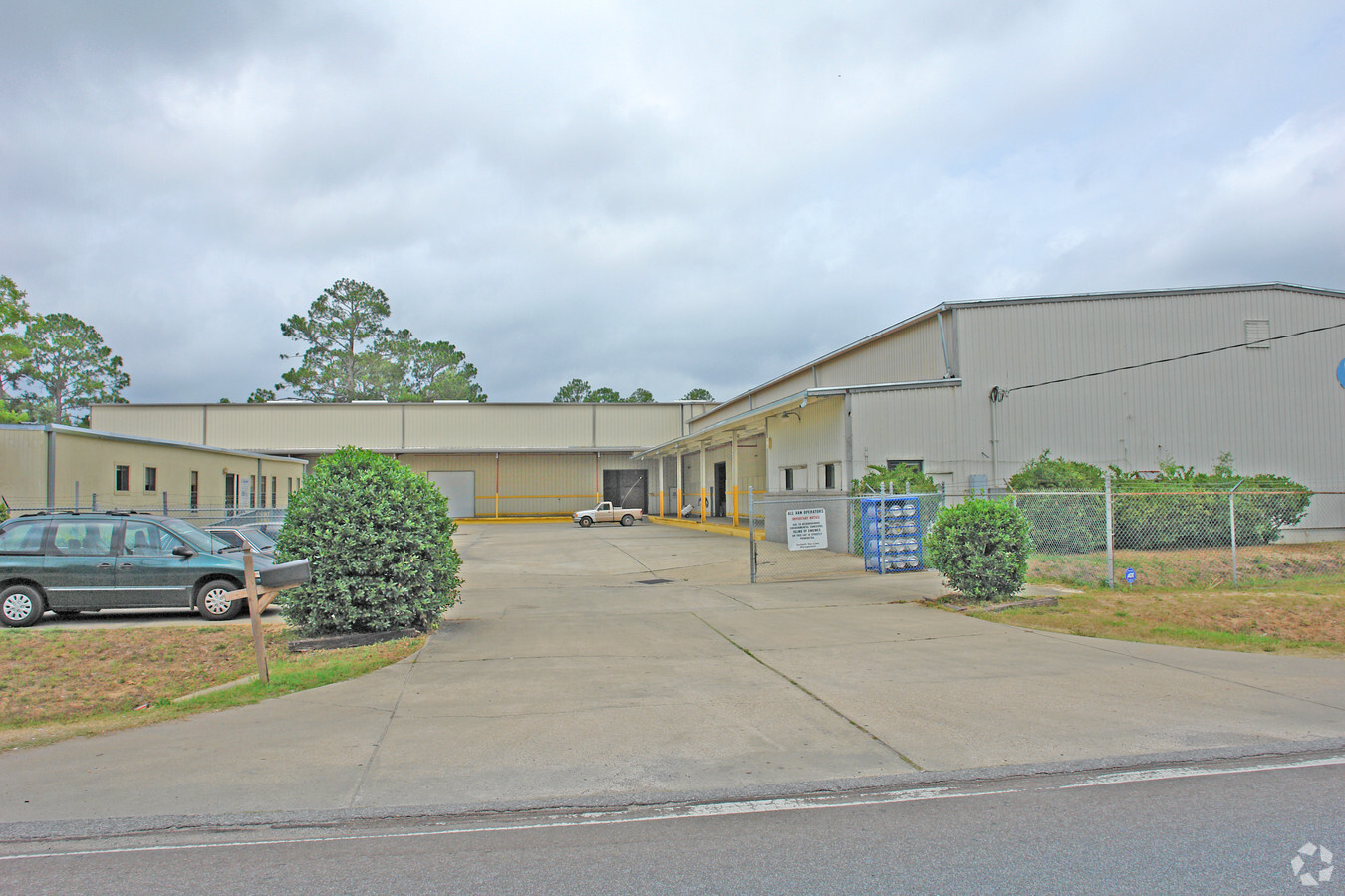 735 N Fairfield Dr, Pensacola, FL 32506 - Industrial for Sale | LoopNet