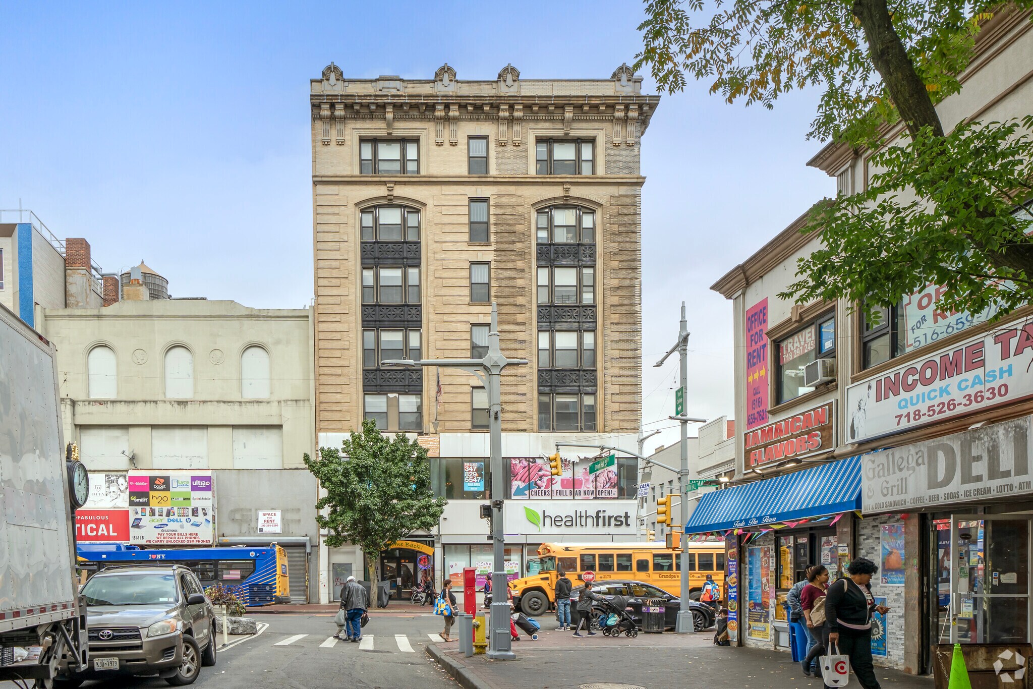 161-21 Jamaica Ave, Jamaica, NY for lease Primary Photo- Image 1 of 15