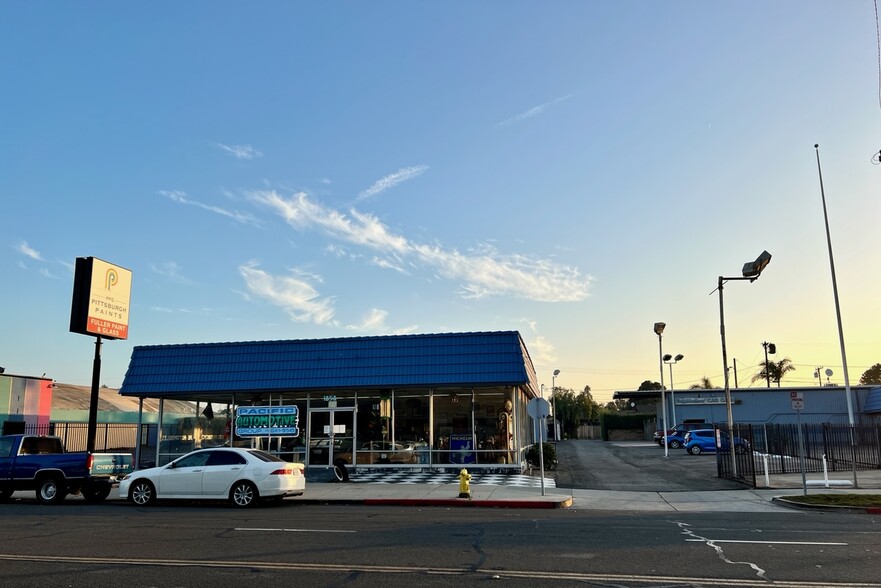 1858 E Thompson Blvd, Ventura, CA for sale - Building Photo - Image 1 of 6