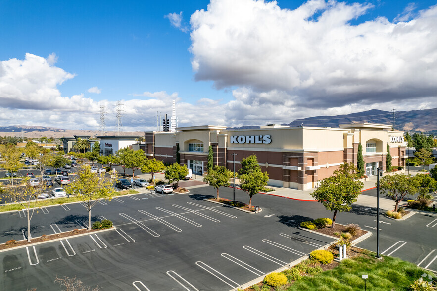 43330-43612 Pacific Commons Blvd, Fremont, CA for lease - Building Photo - Image 3 of 20