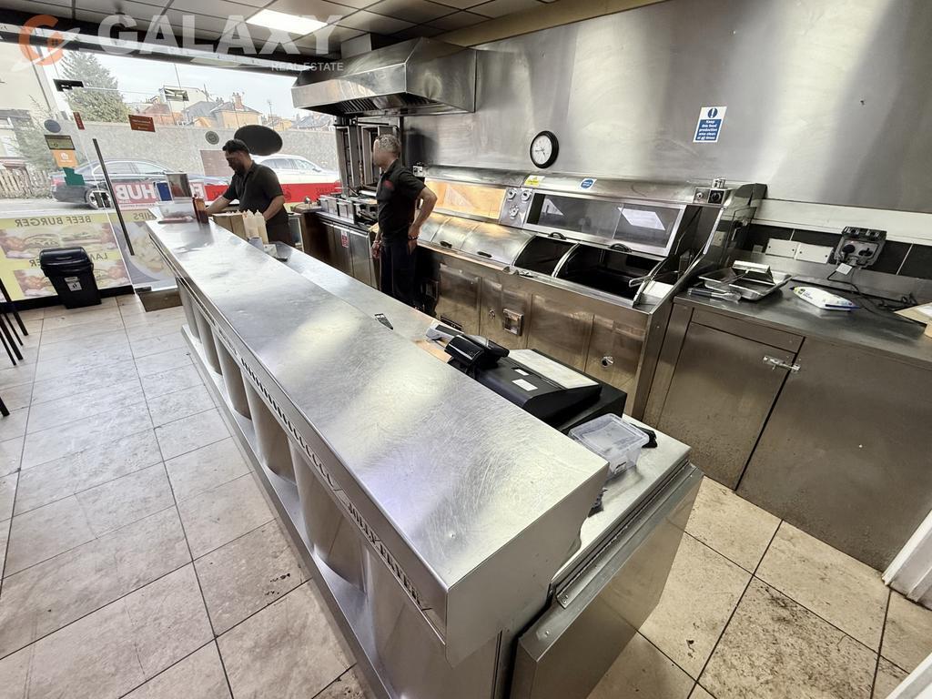 97 Whitton Rd, Hounslow for sale Building Photo- Image 1 of 1