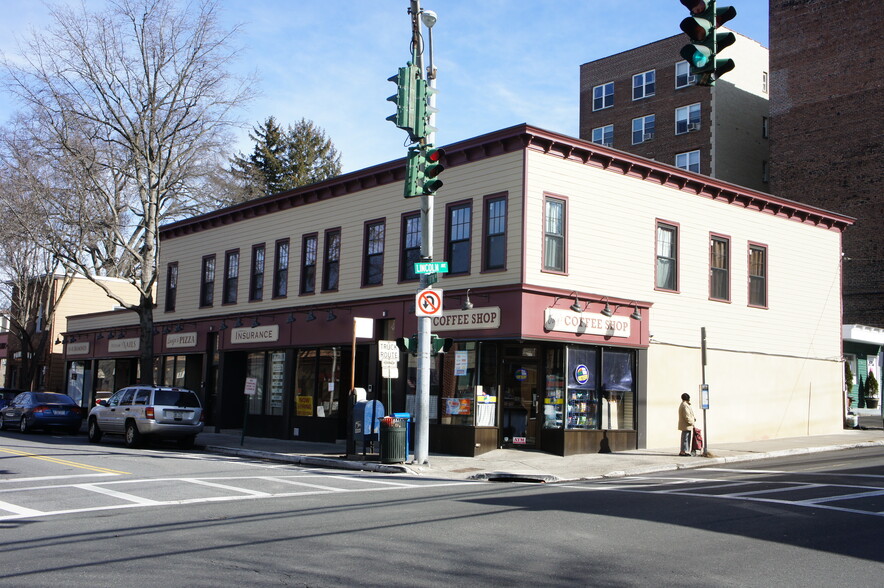 300-306 5th Ave, Pelham, NY for sale - Building Photo - Image 1 of 1