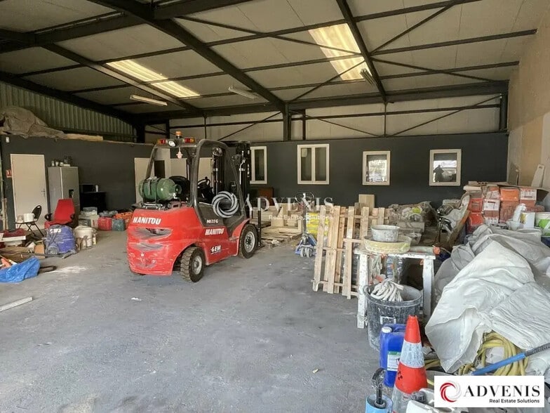 Flex in Bordeaux for lease - Building Photo - Image 3 of 6