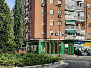 Retail in Alcalá De Henares, MAD for lease Interior Photo- Image 1 of 11