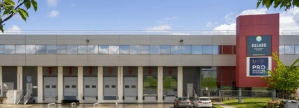 Avenue De l'Océanie, Les Ulis for lease Building Photo- Image 1 of 4