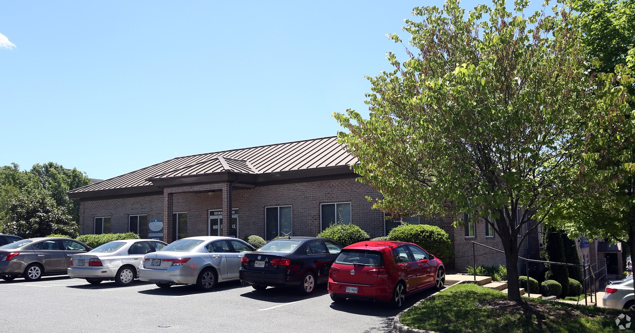 1410 Incarnation Dr, Charlottesville, VA 22901 Branchlands