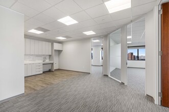 5444 Westheimer Rd, Houston, TX for lease Interior Photo- Image 1 of 6