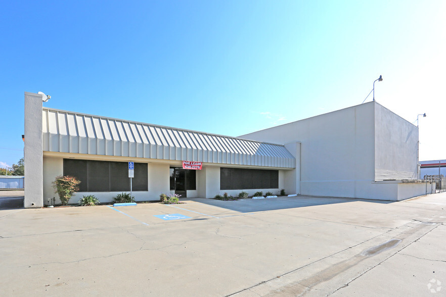 1120 I St, Reedley, CA for lease - Primary Photo - Image 2 of 8