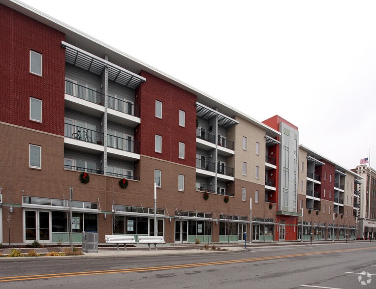 881 Massachusetts Ave, Indianapolis, IN for lease - Building Photo - Image 3 of 3