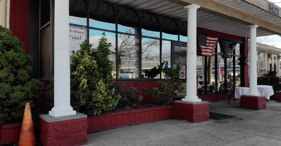 5422 Merrick Rd, Massapequa, NY for sale - Building Photo - Image 1 of 1