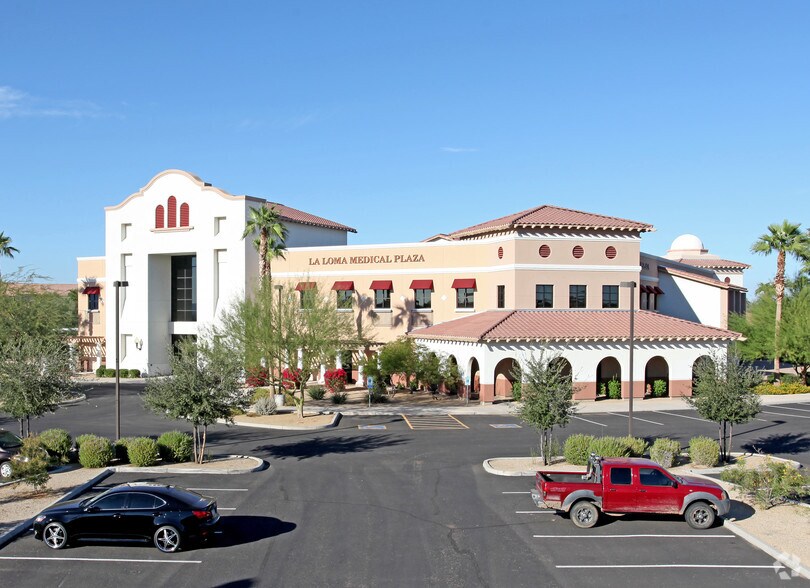 14044 W Camelback Rd, Litchfield Park, AZ for sale - Building Photo - Image 1 of 1