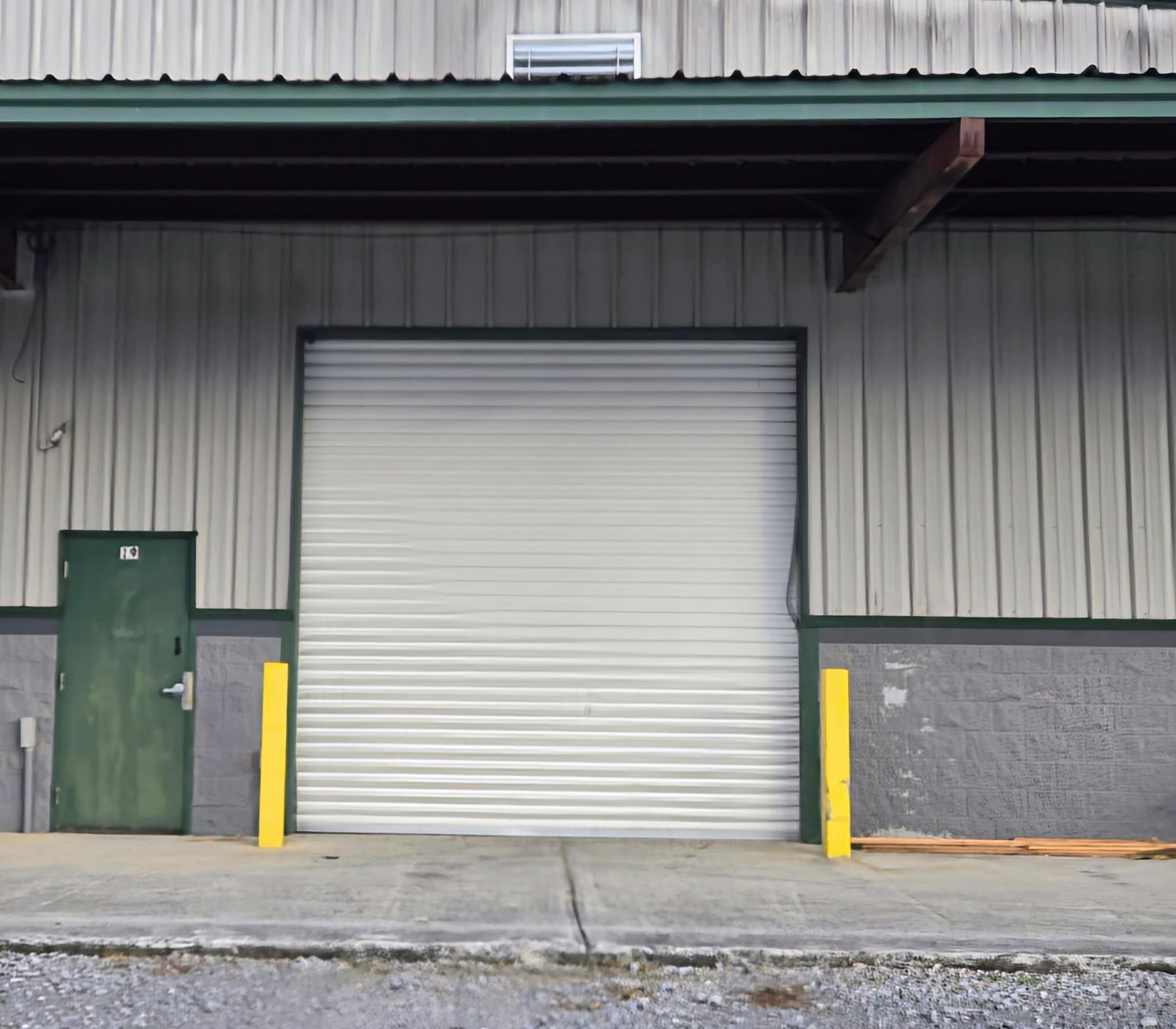 19 Hannah Way, Rossville, GA for lease Building Photo- Image 1 of 15