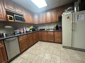 4300 S Congress Ave, Austin, TX for lease Interior Photo- Image 2 of 11