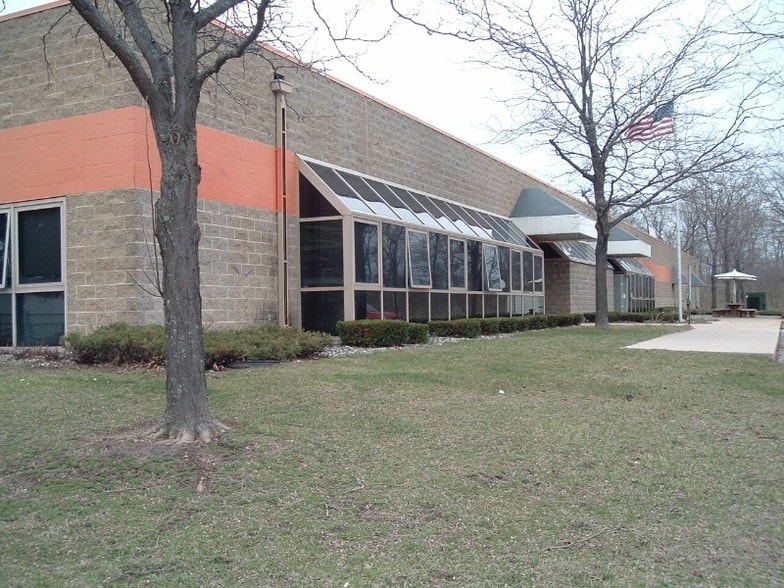 2855 Smith Rd, Portage, WI for sale - Primary Photo - Image 1 of 1