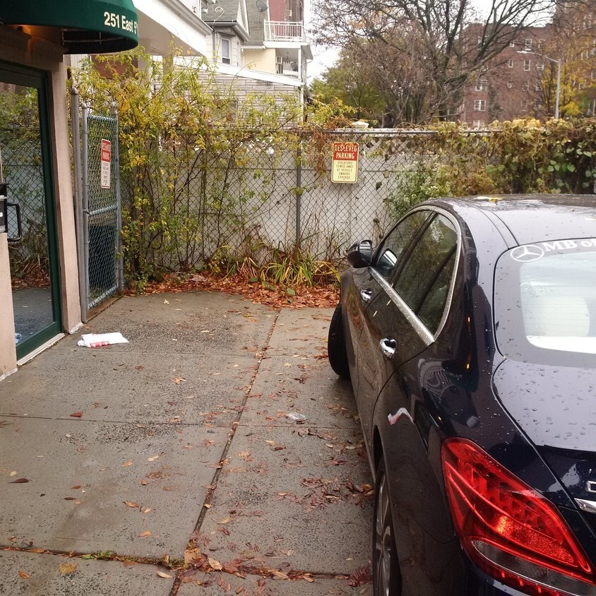 251 E 5th St, Brooklyn, NY for lease Building Photo- Image 1 of 2