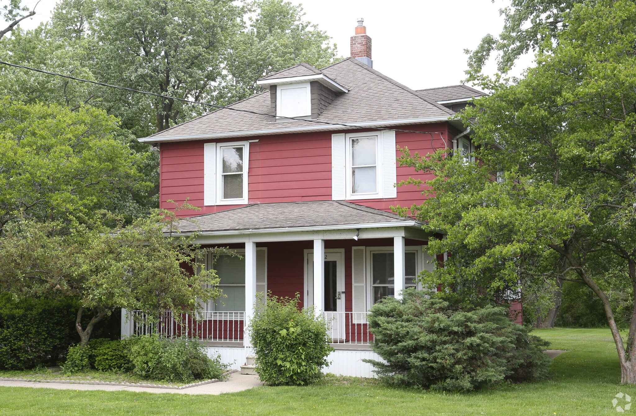 112 Virginia Rd, Crystal Lake, IL for sale Primary Photo- Image 1 of 1