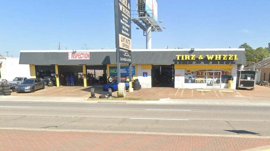 4696 Highway 6 N, Houston, TX for sale Building Photo- Image 1 of 1