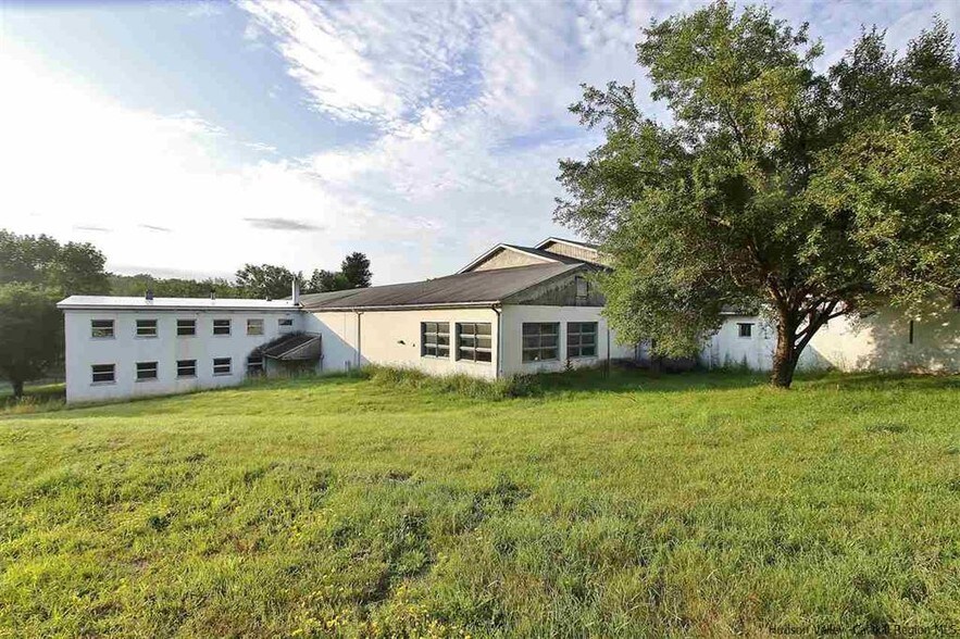 399 Oak Ridge Rd, Ellenville, NY 12428 Retail for Sale