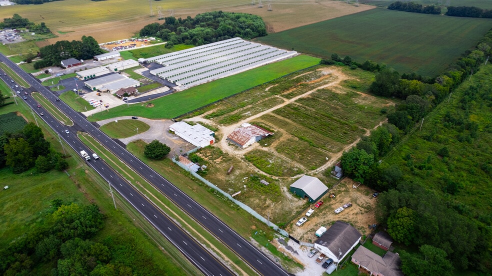 10116 Memorial Pky NW, Huntsville, AL for sale - Building Photo - Image 3 of 12