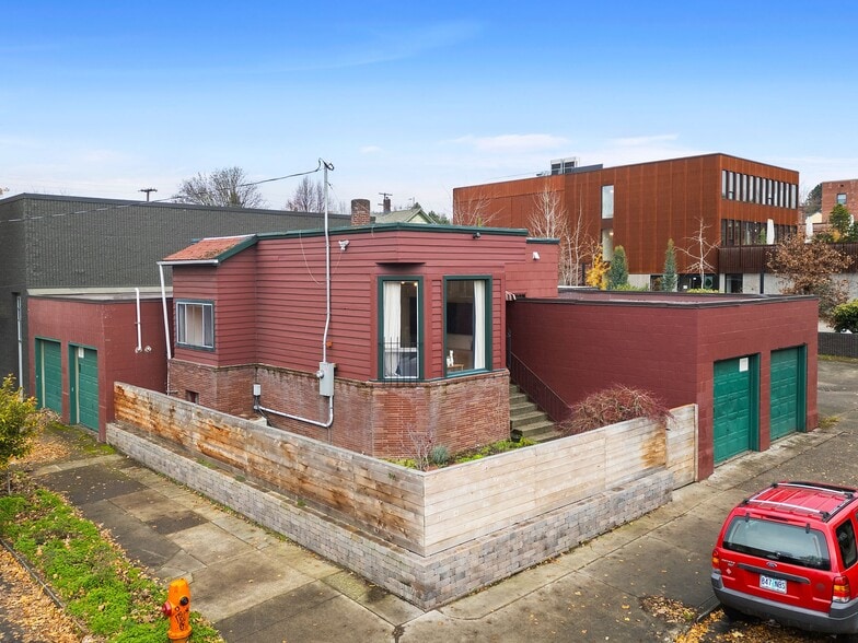 1305 SE Belmont St, Portland, OR for sale - Building Photo - Image 2 of 57