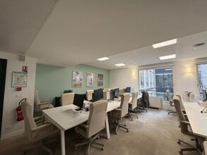 65-67 Rue De La Victoire, Paris for lease Interior Photo- Image 2 of 5