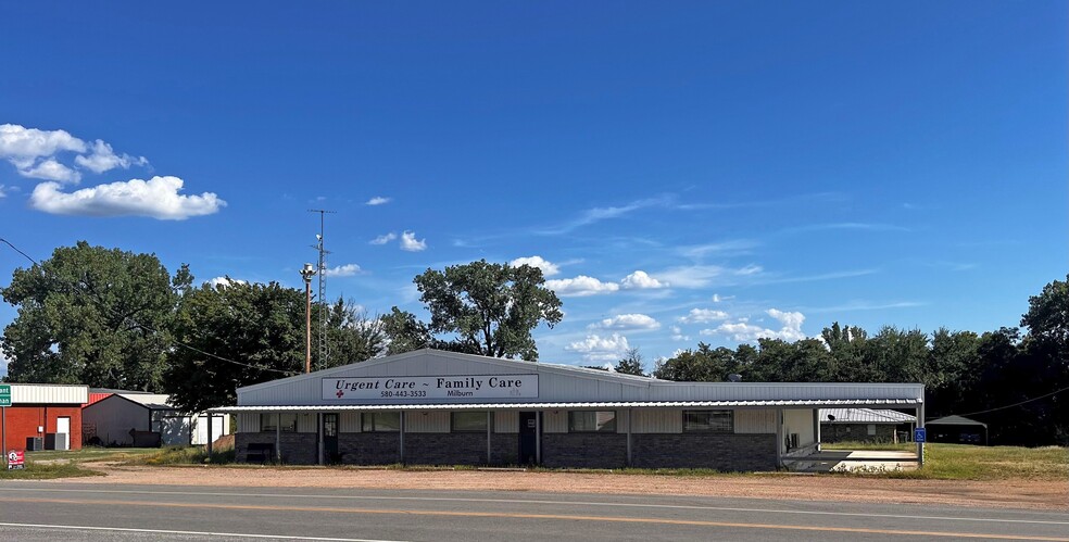 104 W F Ave, Milburn, OK for sale - Primary Photo - Image 1 of 3