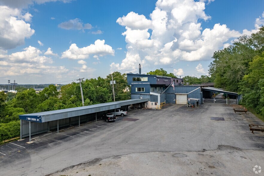 1600 Dora St, Kansas City, MO 64106