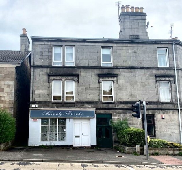 125 Busby Rd, Glasgow, ERW G76 8BD