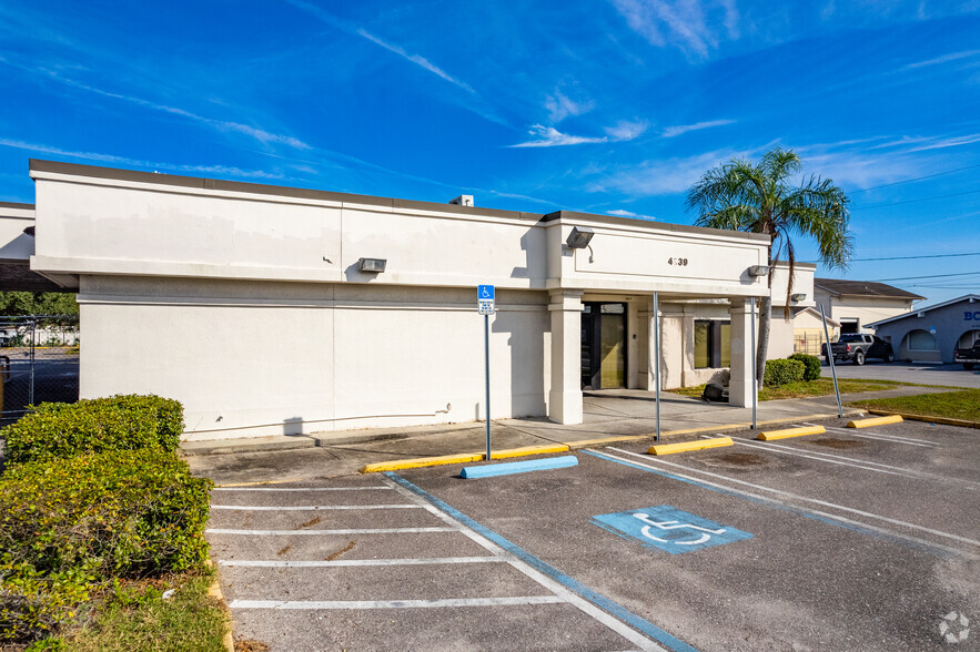 4539 Bartelt Rd, Holiday, FL for lease - Building Photo - Image 2 of 6