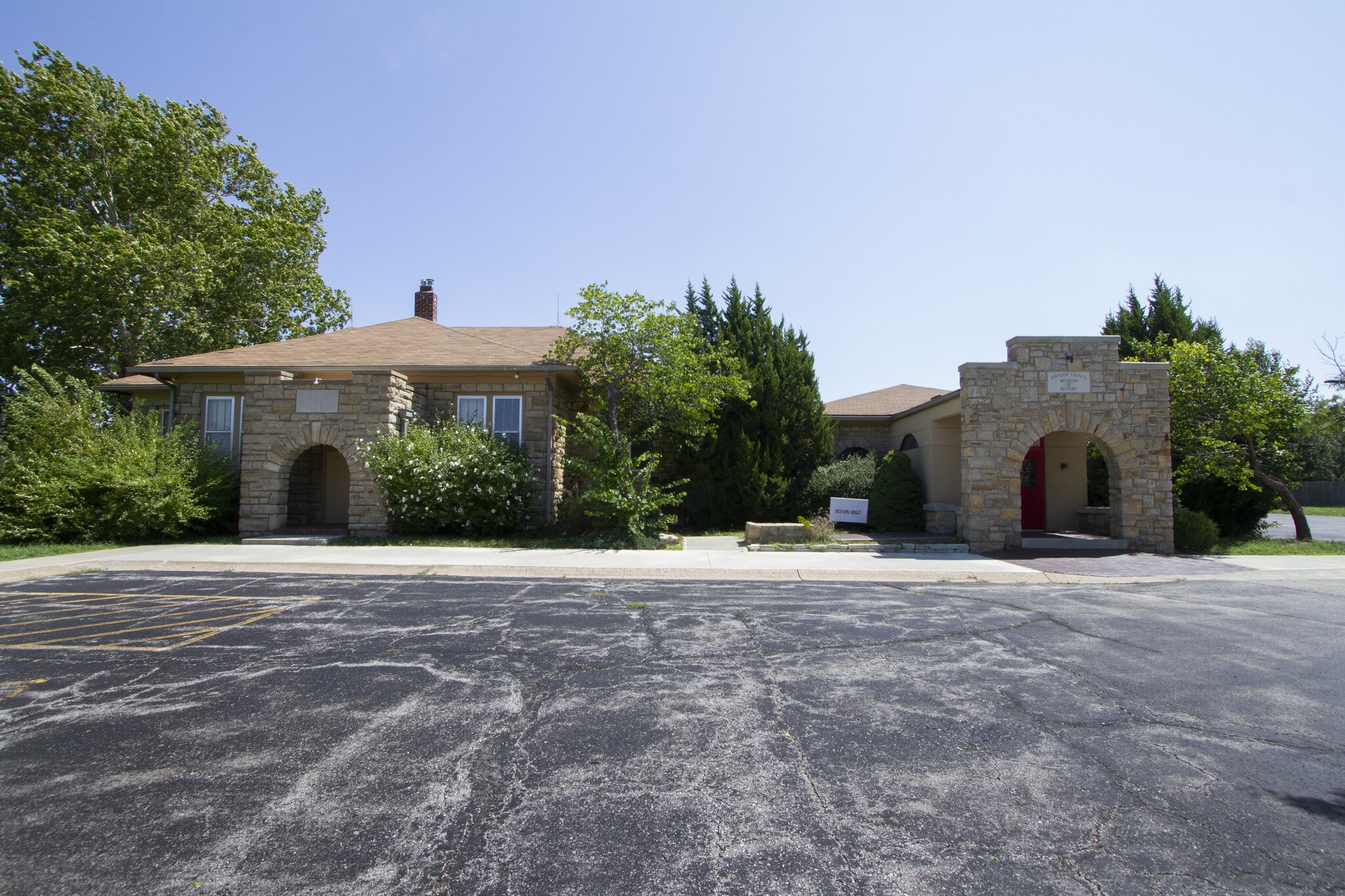 6305 Lackman Rd, Shawnee, KS for sale Primary Photo- Image 1 of 1