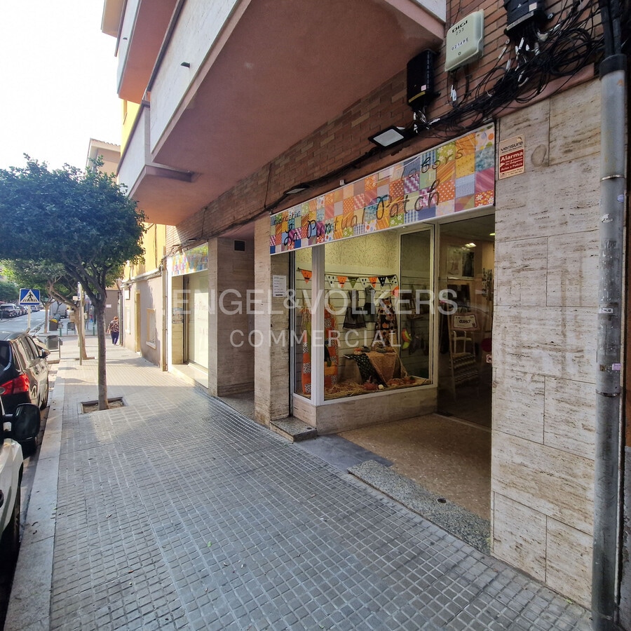 Sant Feliu de Llobregat, BAR 08980 - Unit 1 -  - Interior Photo - Image 1 of 4