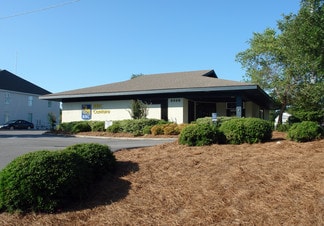 More details for 2026 Eastwood Rd, Wilmington, NC - Retail for Sale