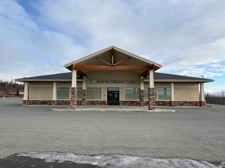 5851 Knik Goose Bay Road, Wasilla, AK for lease - Building Photo - Image 2 of 21