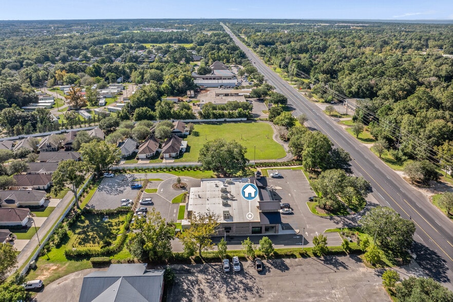 19686 Greeno Rd, Fairhope, AL for sale - Building Photo - Image 2 of 5