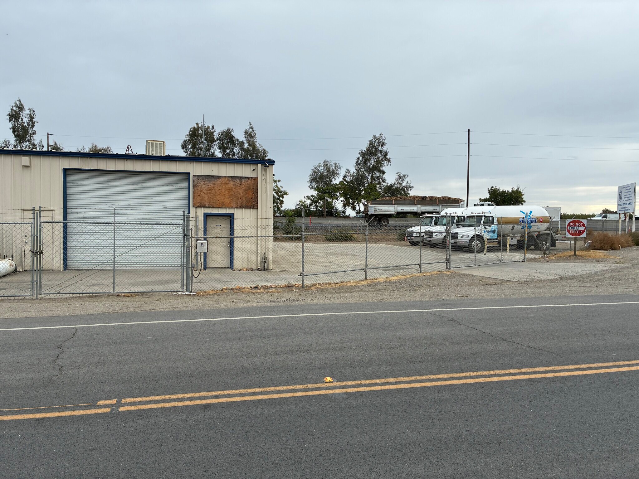 20504 S 99 Frontage Rd, Ripon, CA for sale Building Photo- Image 1 of 1