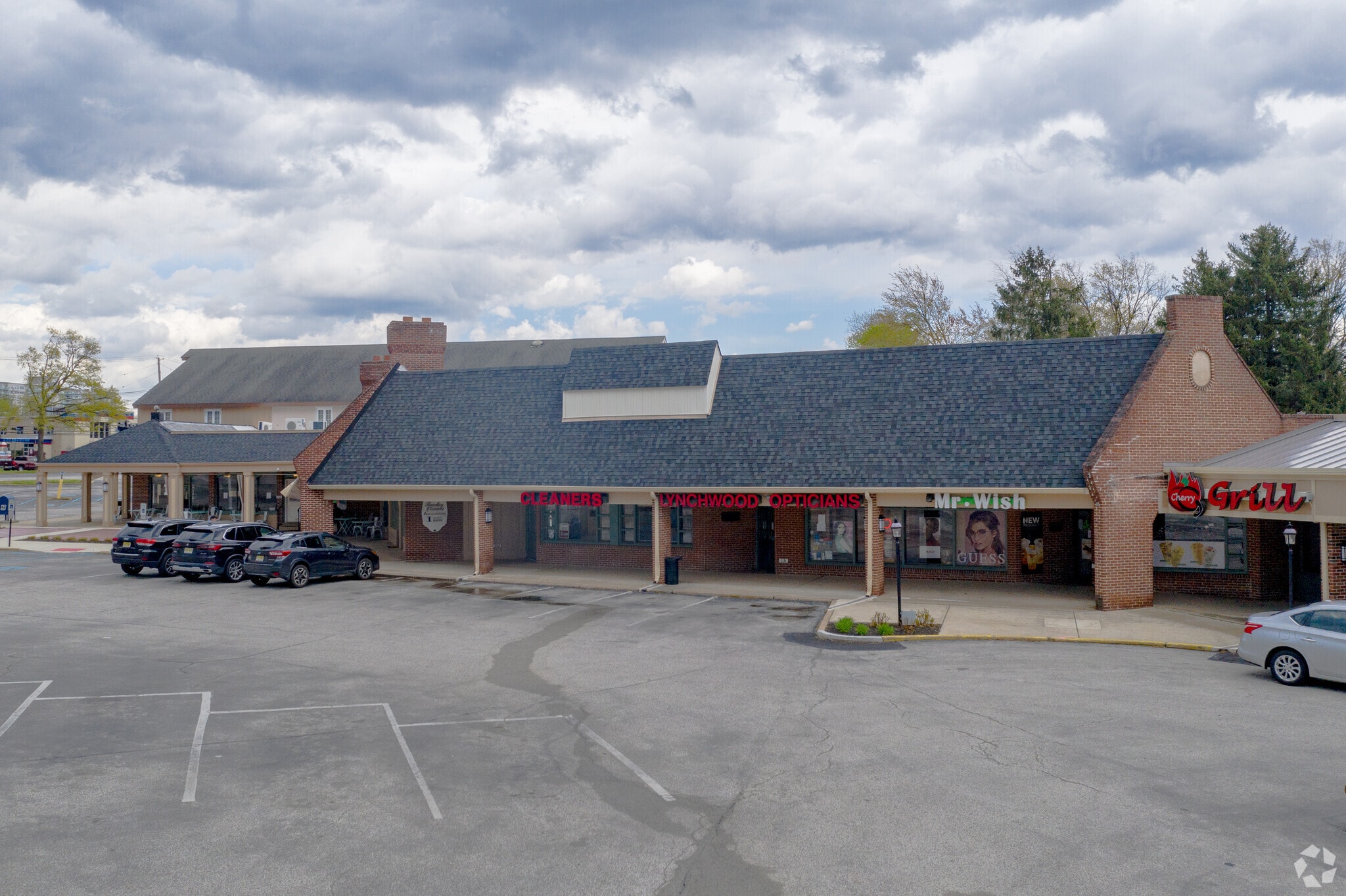 6090 Barclay Ctr, Cherry Hill, NJ 08034 Barclay Farms