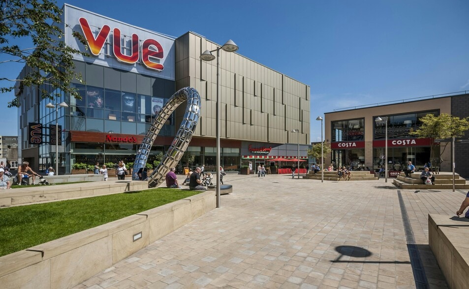 Trinity Sq, Gateshead for lease - Building Photo - Image 3 of 4