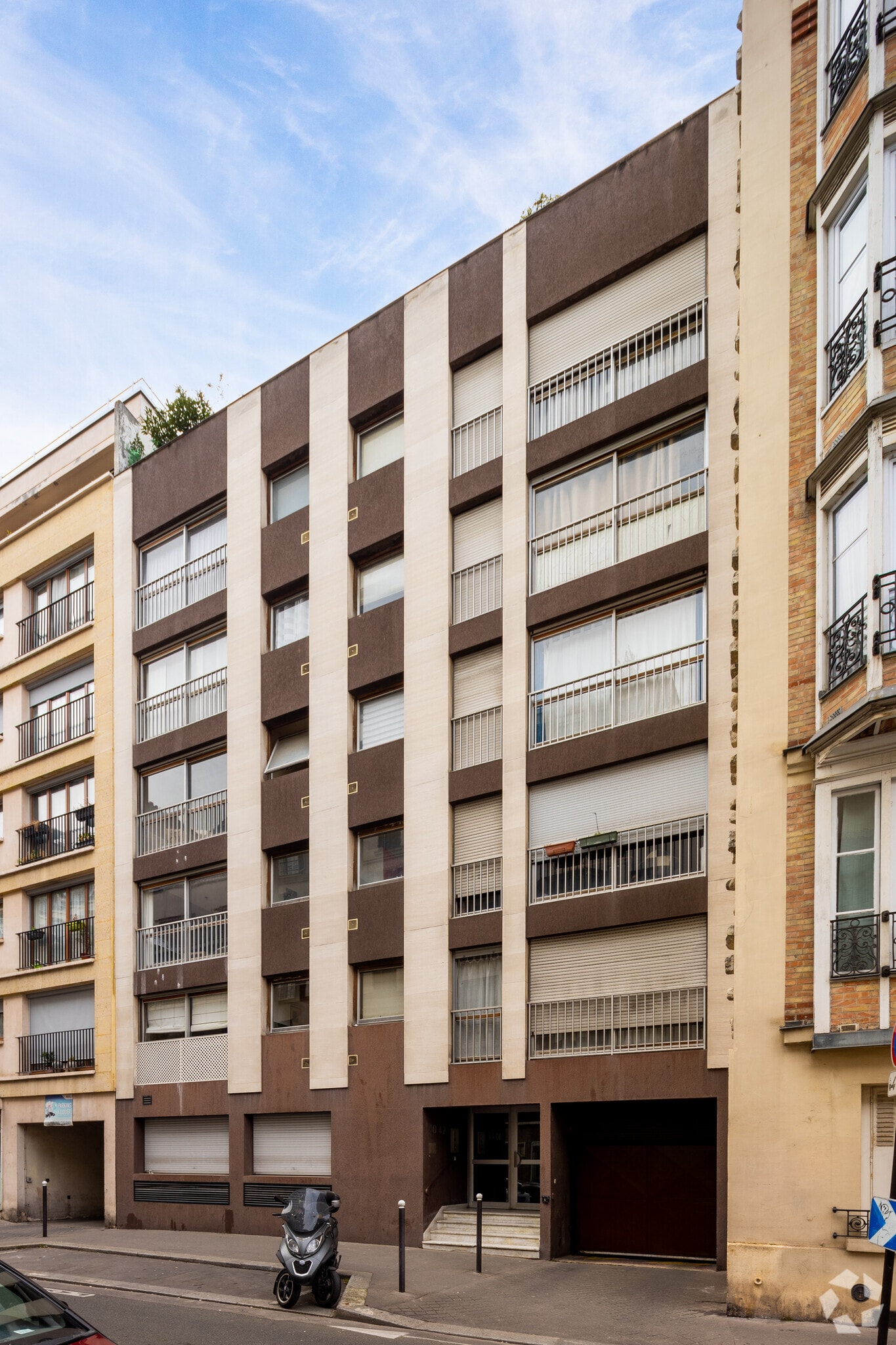 40 Rue Sébastien Mercier, Paris for lease Primary Photo- Image 1 of 8